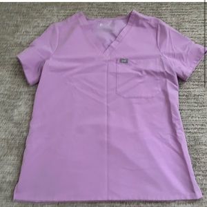 Figs dusk lilac Catarina scrub top size medium NWT